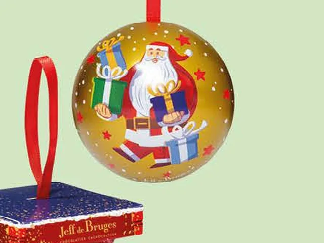 Boule de Noël en métal 64 g